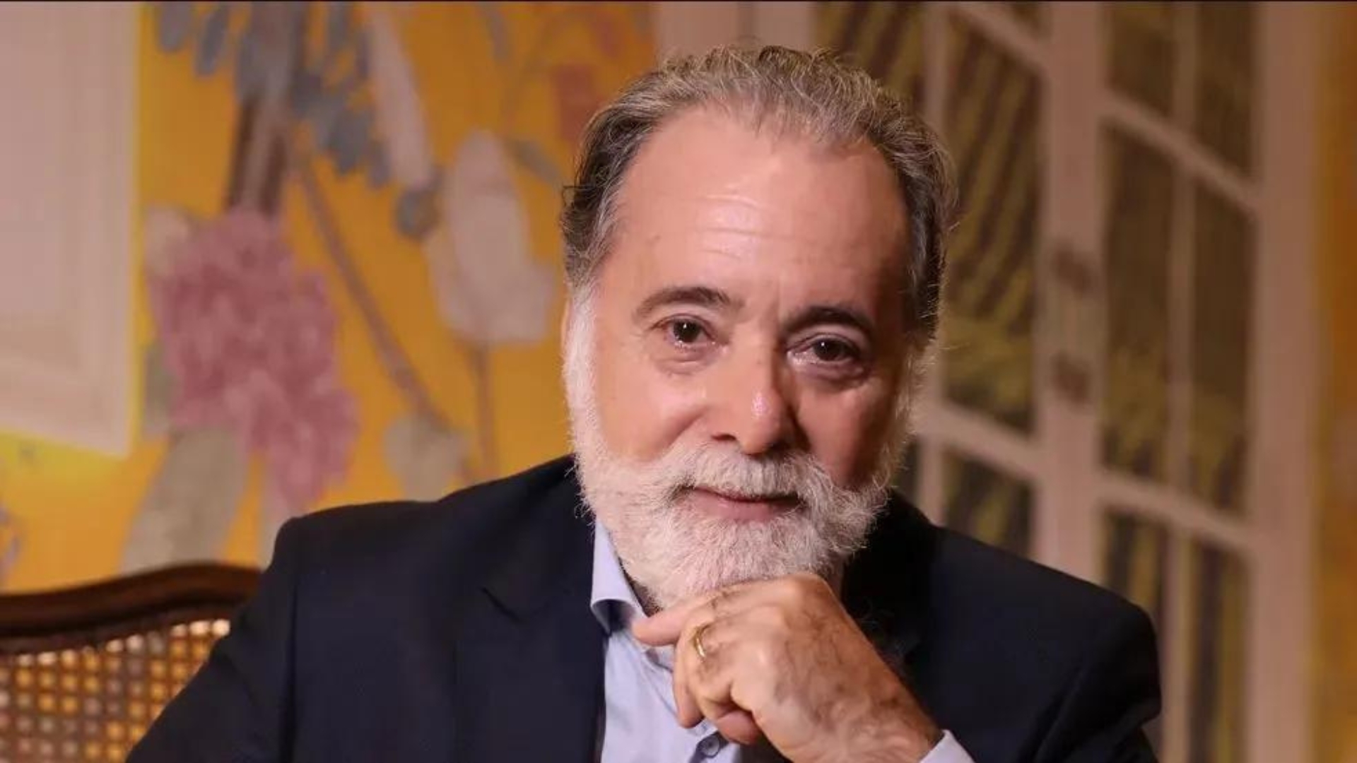 Tony Ramos apresenta melhora no quadro após nova cirugia: “Estável”