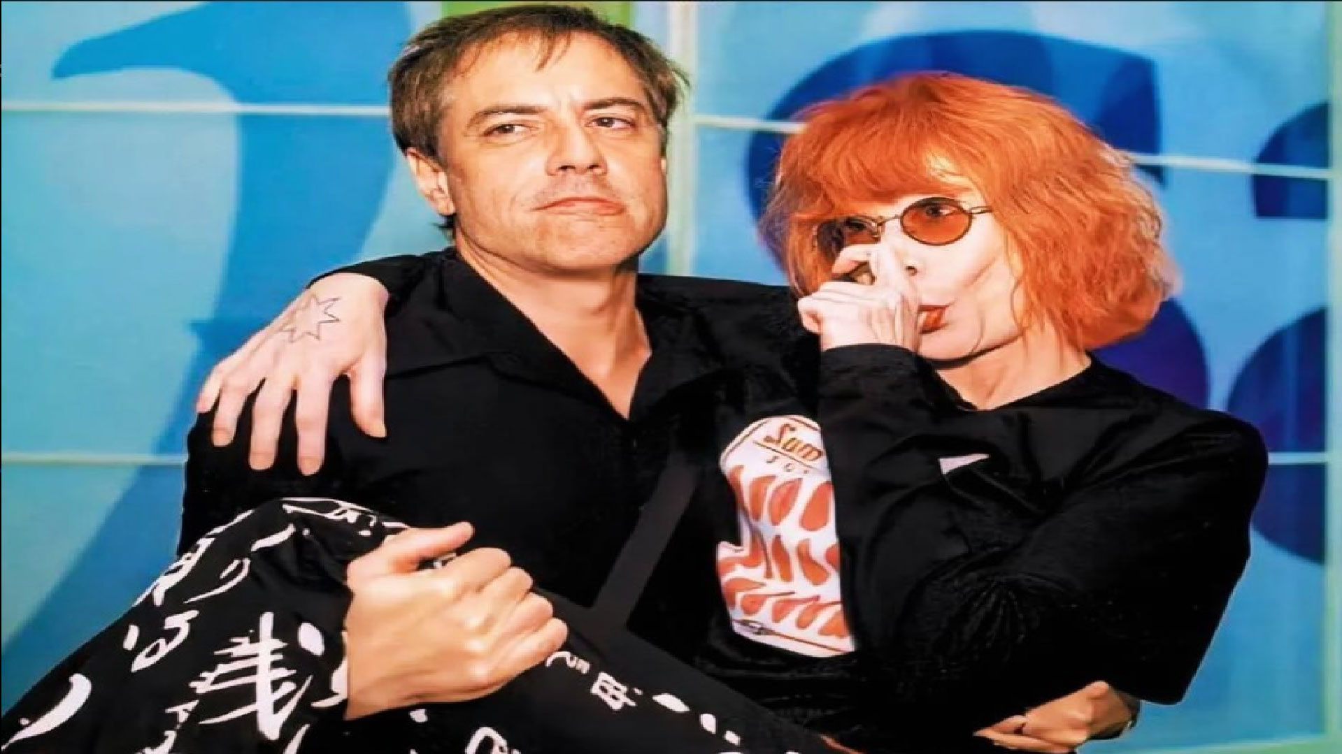 Viúvo de Rita Lee impressiona web ao exibir pintura feita pela cantora