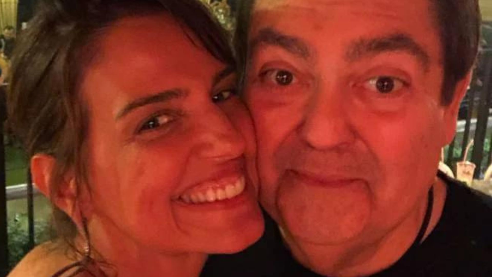 Esposa de Faustão surpreende com lembrancinha especial em aniversário