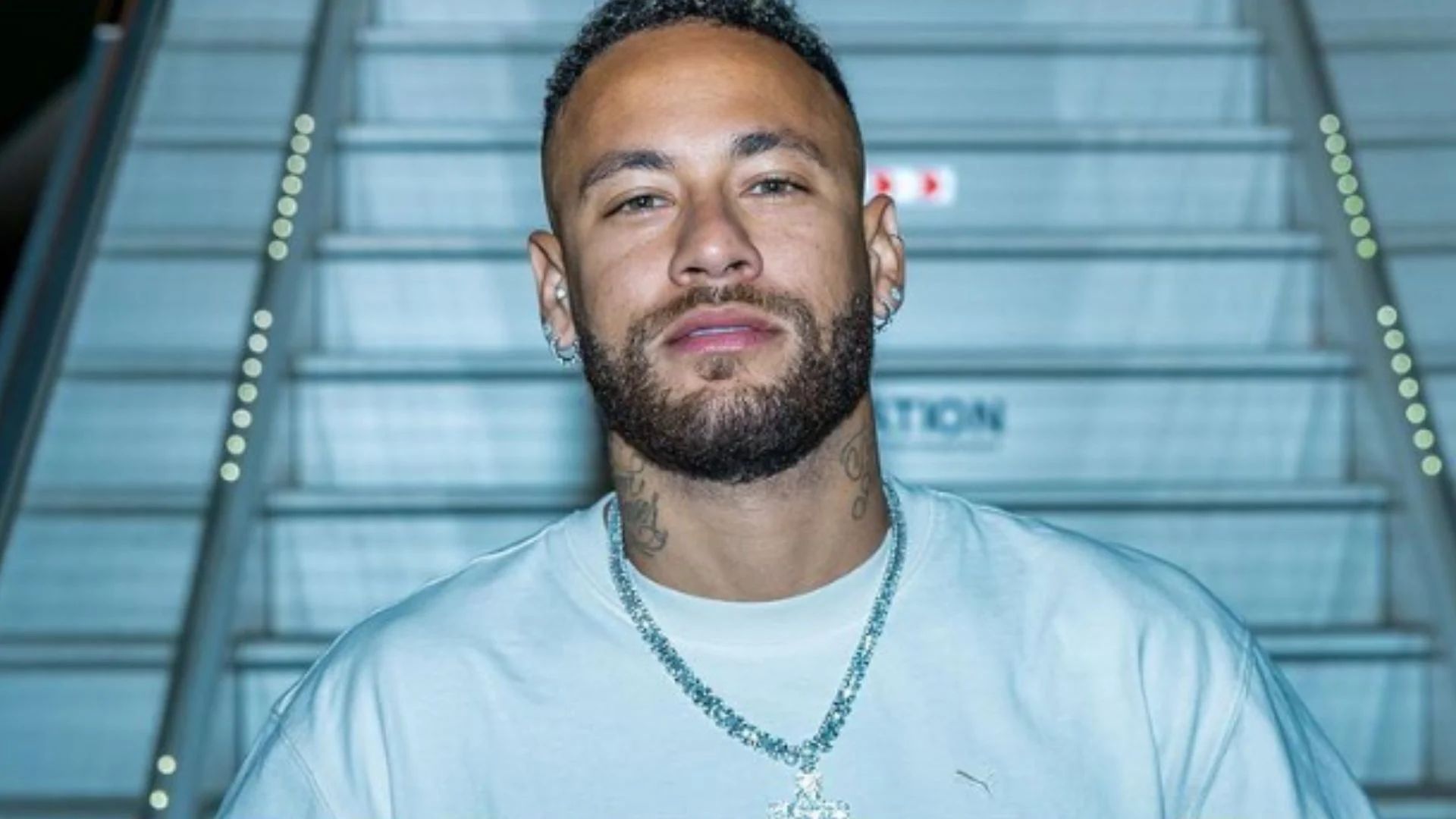 Médica desmente nascimento da suposta terceira filha de Neymar Jr.