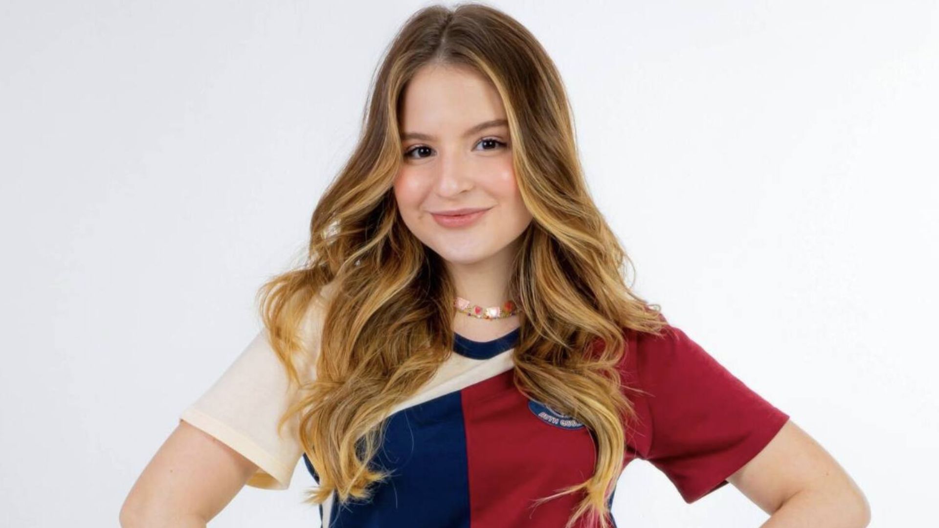 Sophia Valverde surta após SBT publicar vídeo debochando dela: “10 anos jogados no lixo”