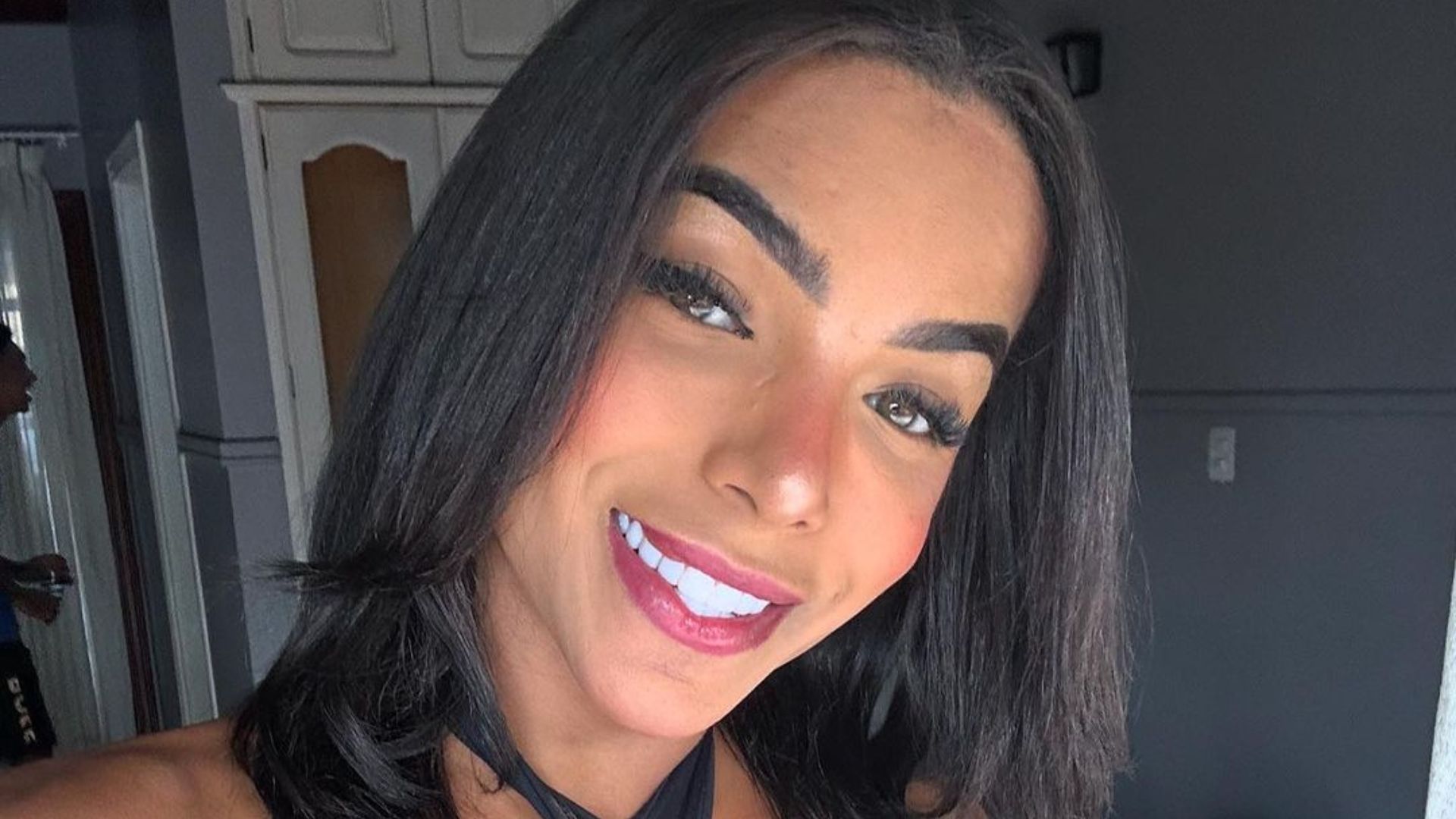 Influencer surta com fã que perdeu dinheiro no Jogo do Tigrinho e a cobrou por prejuízo