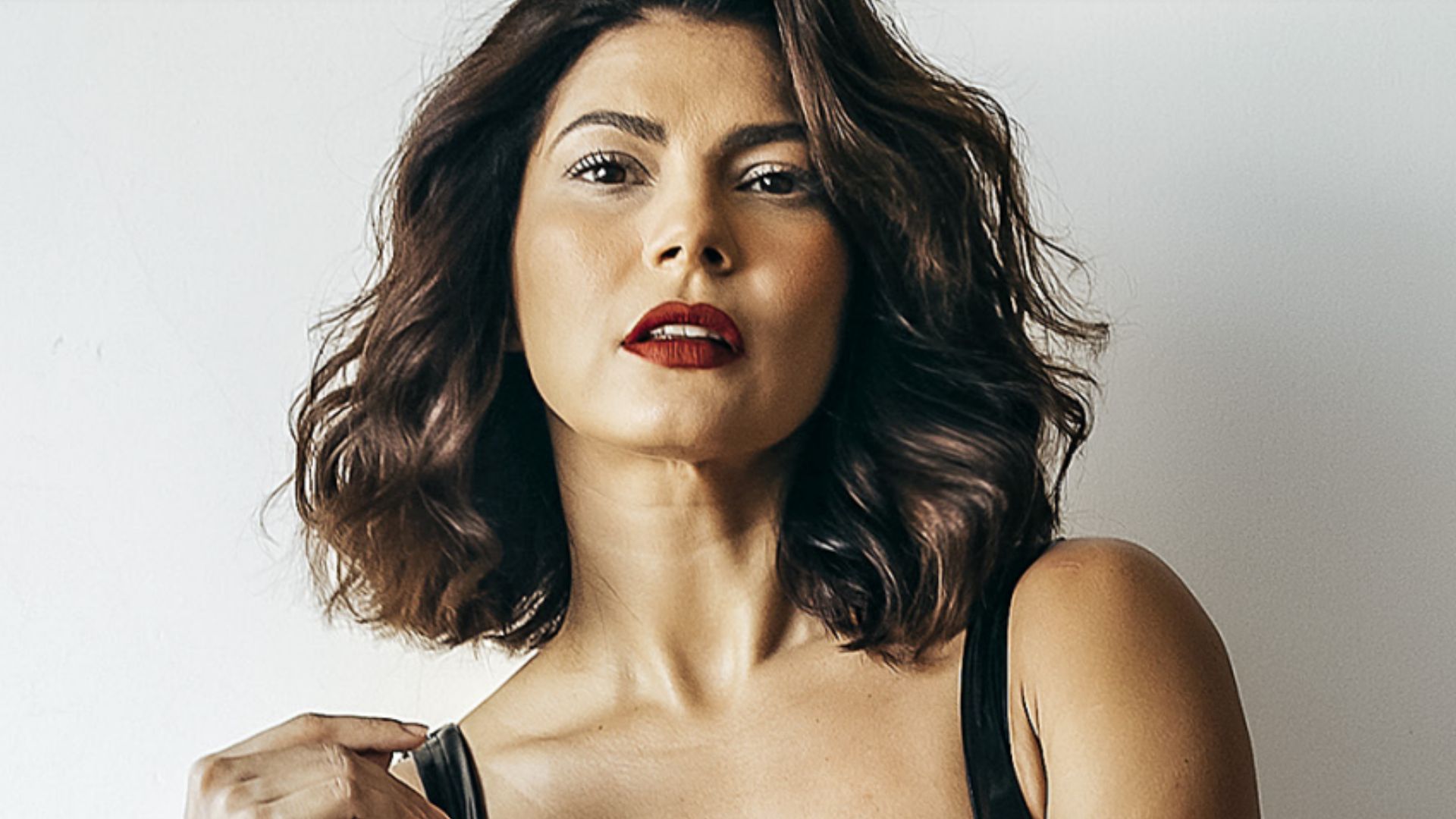 Atriz do Globoplay, Agatha Mendes já foi dançarina de funk e tem formação em design
