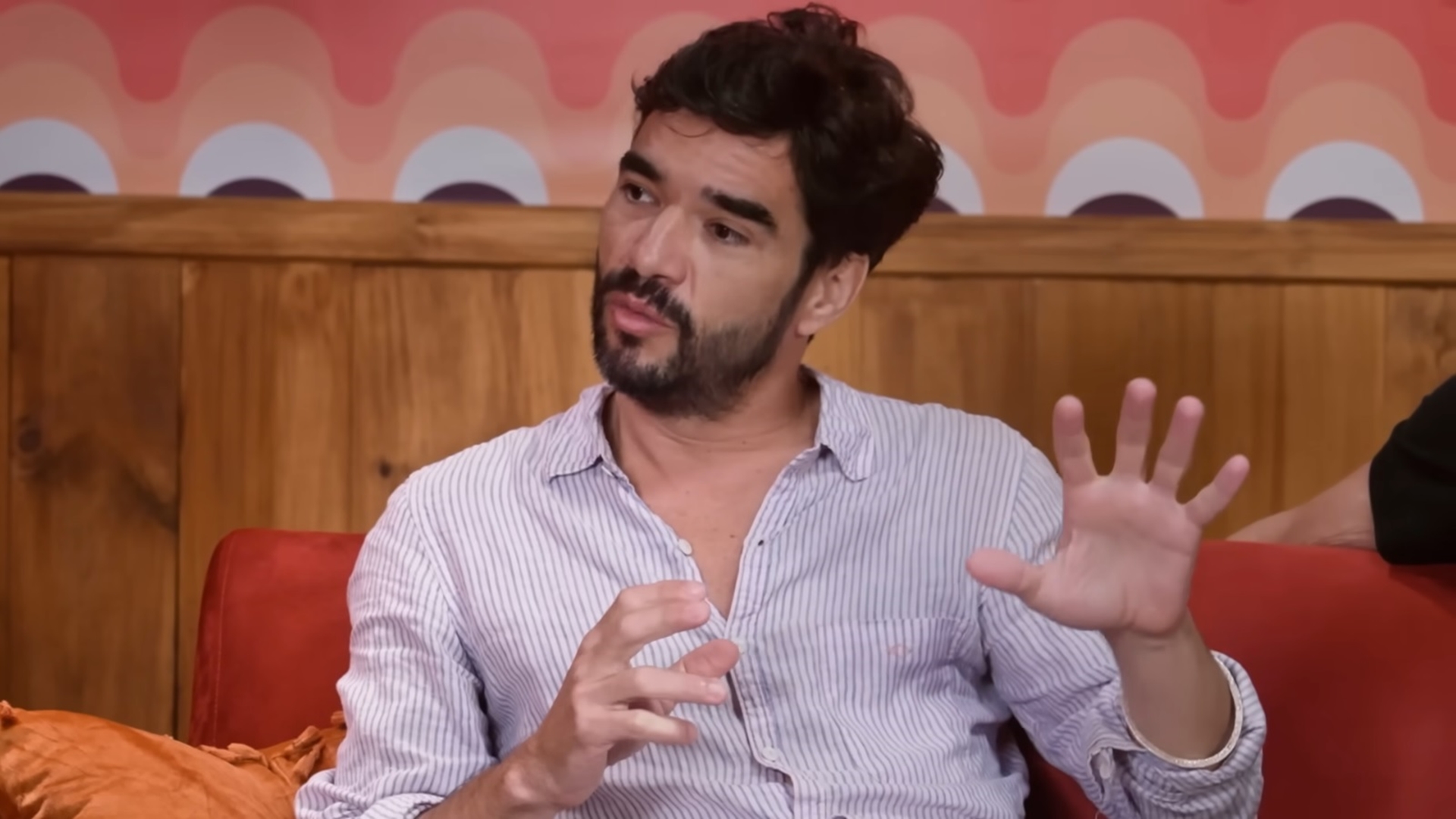 Suposto nude de Caio Blat causa na web por detalhe inusitado: “Feio”