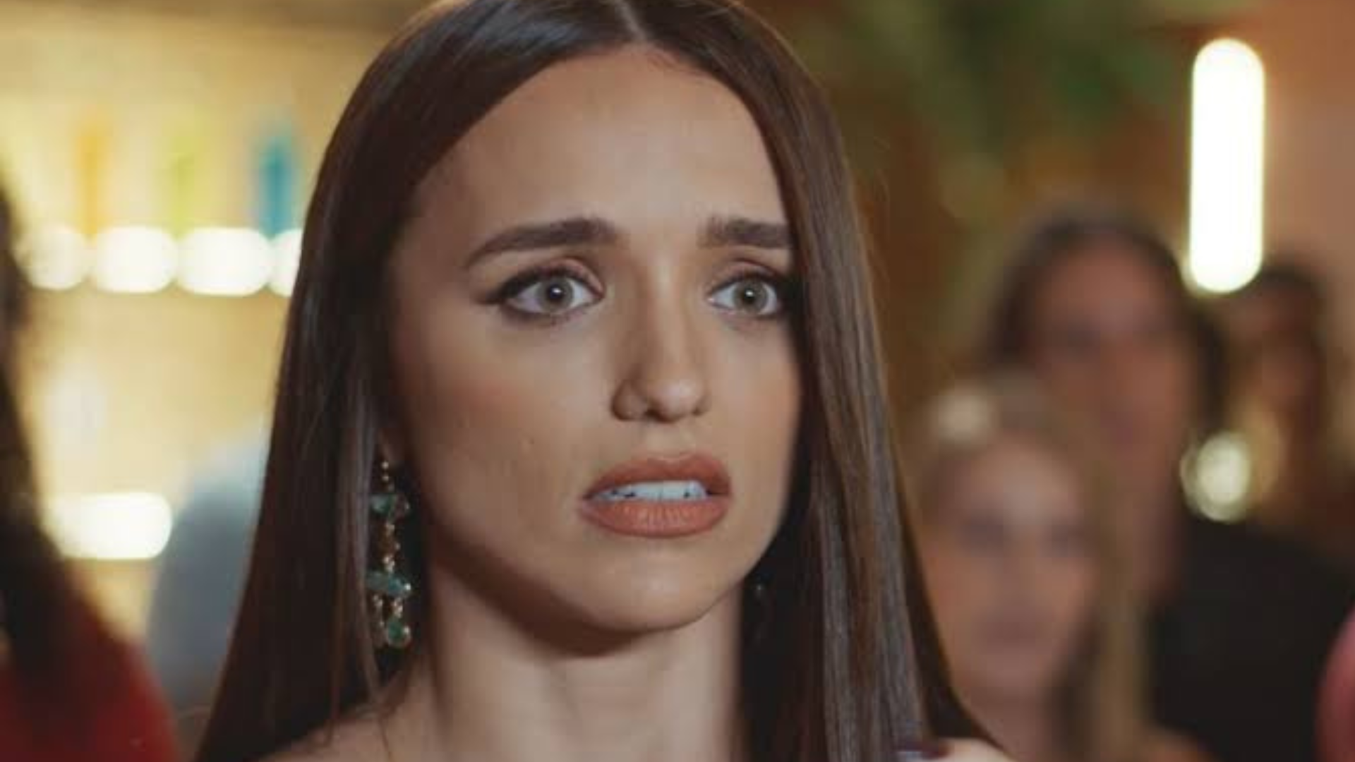 Família É Tudo: Electra se vinga e Jéssica é presa em flagrante: “Eu sou rica”