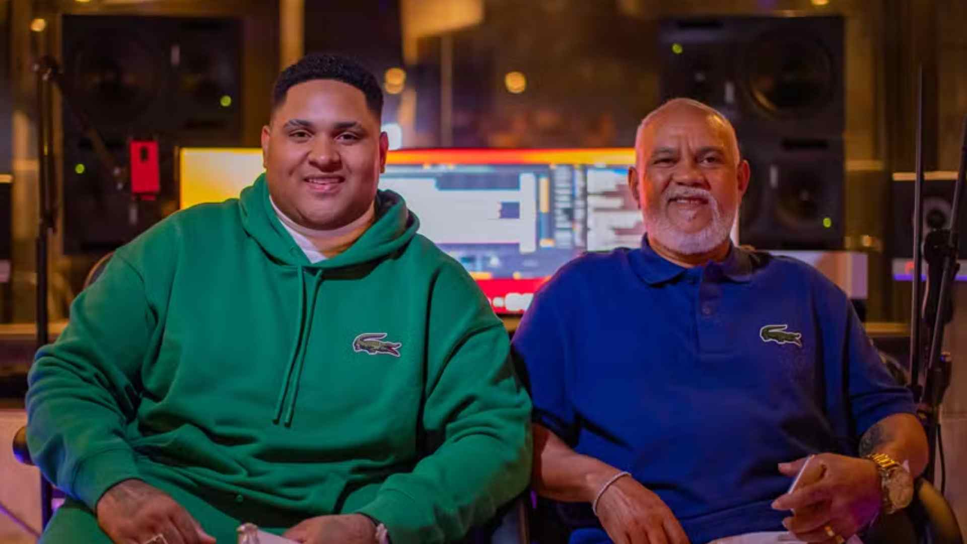Kevin O Chris celebra reencontro com pai que estava preso: “Emocionante”