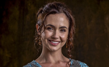 Natascha Stransky exalta sinergia da equipe por trás de série bíblica: ‘Incrível’