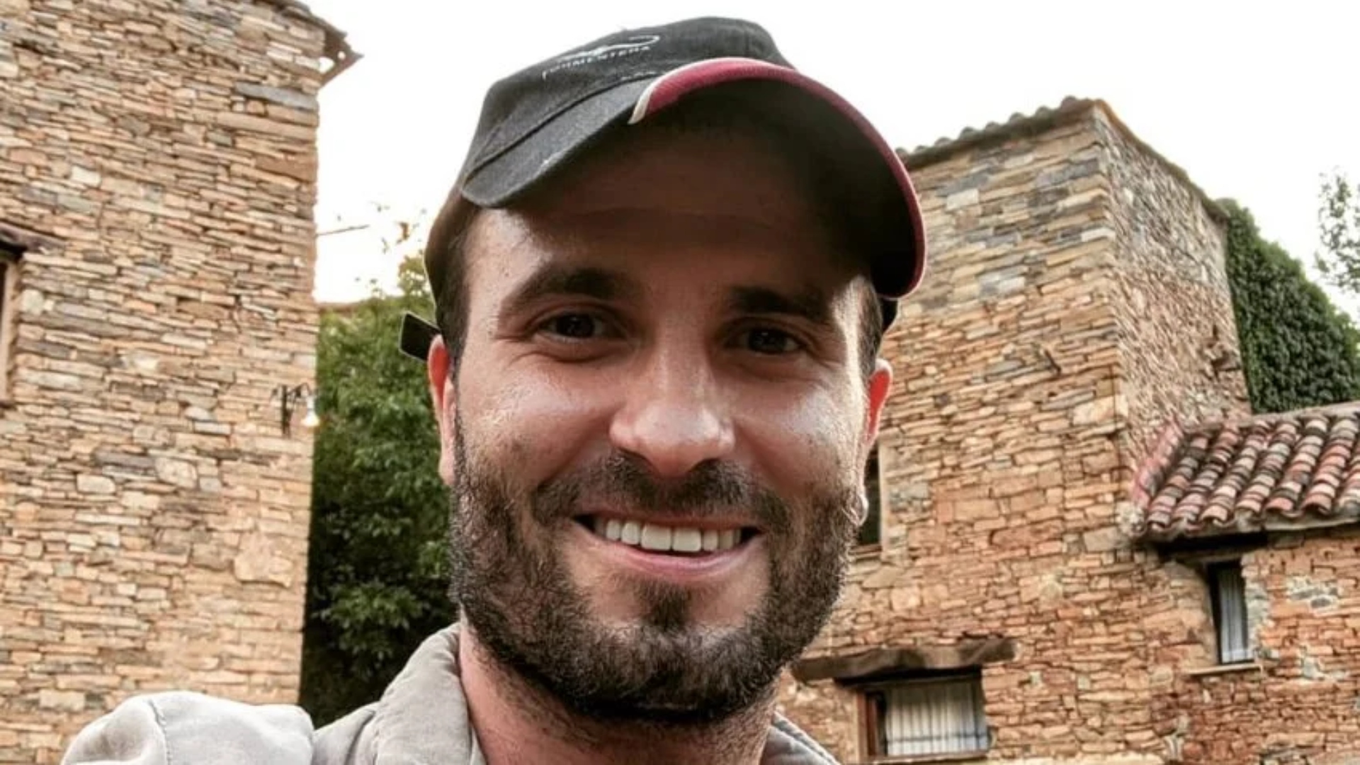 Quem era Julián Ortega, ator de 41 anos que foi encontrado morto em praia