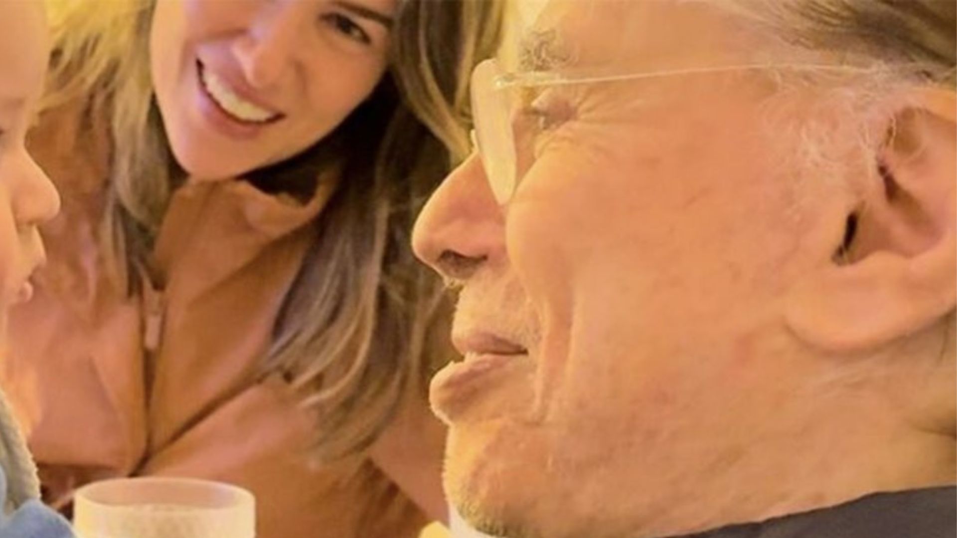 Alexandre Pato exibe vídeo inédito de Silvio Santos com o netinho: “Vovô”