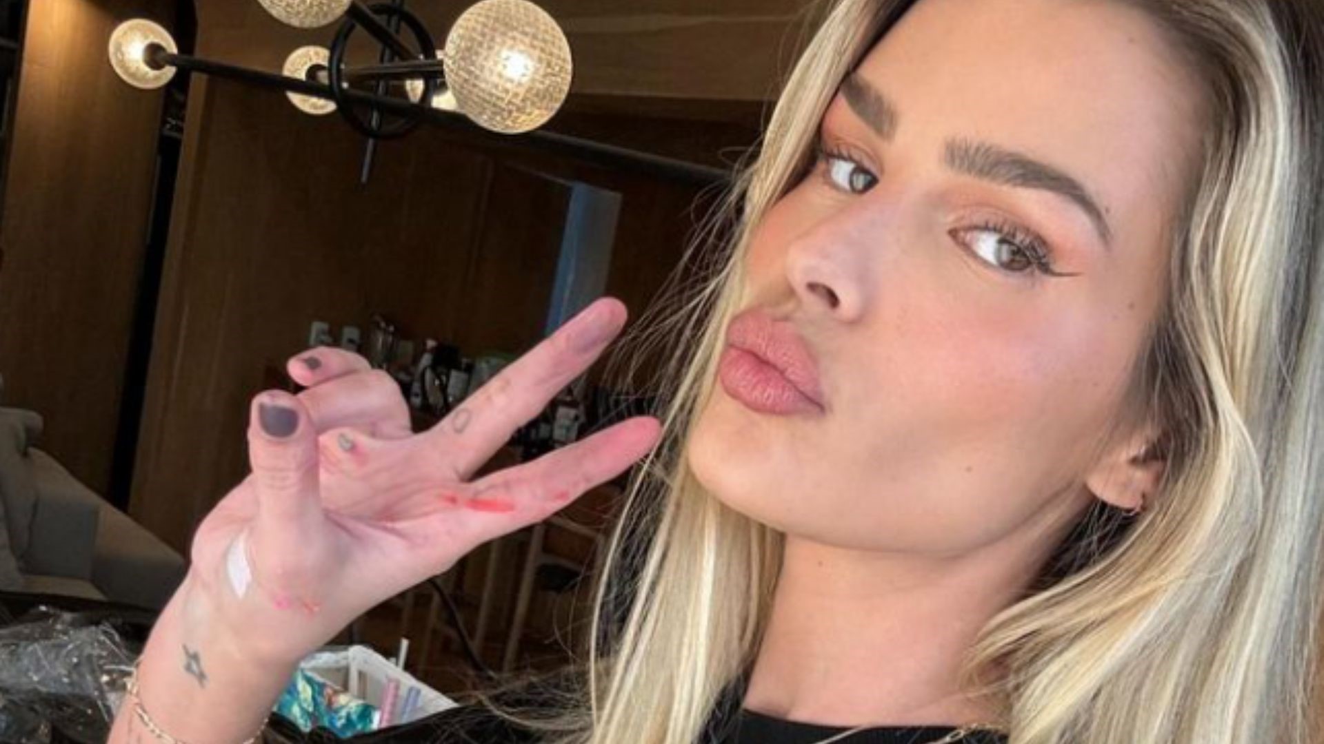 Yasmin Brunet expõe experiência sobrenatural com ET: “Me chamaram de louca”