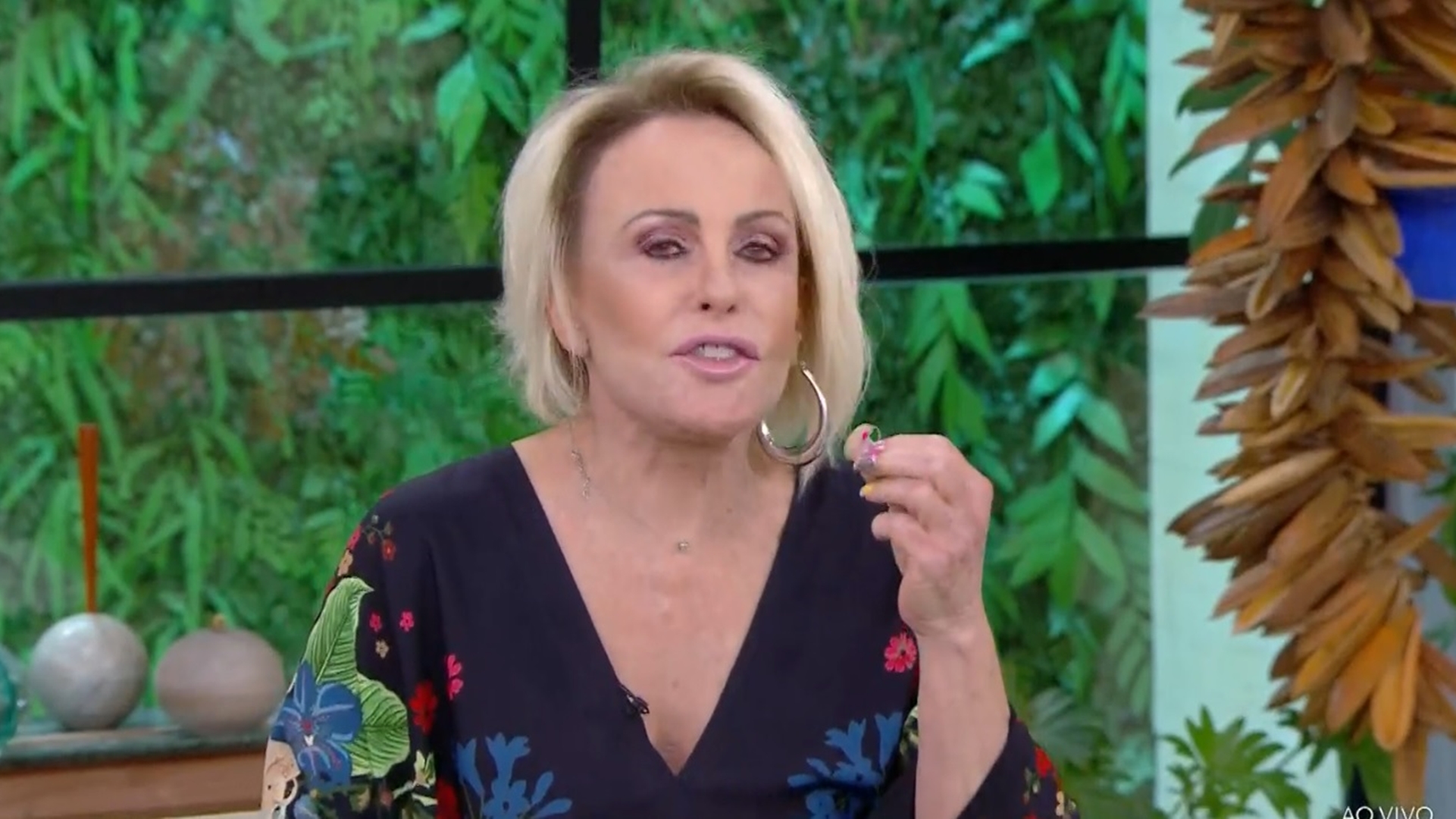 Produção do Mais Você comete gafe e Ana Maria Braga tira o ponto ao vivo: “Descansar”