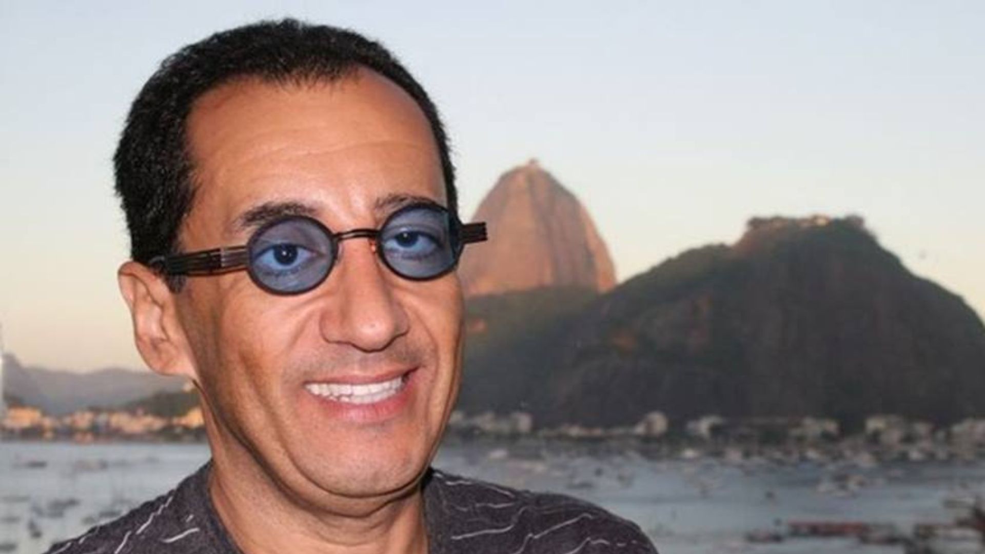 Jorge Kajuru é internado com complicações no pâncreas cinco anos após tratamento contra câncer