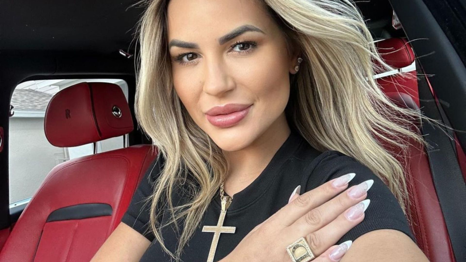Deolane Bezerra usa ‘Fantástico’ para declarar inocência em carta: “Não há uma prova”