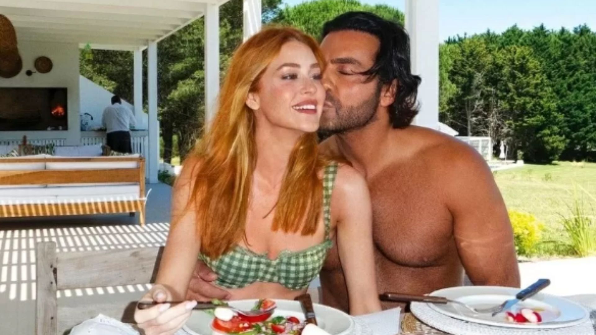 Uau! Marina Ruy Barbosa exibe anel luxuoso de noivado