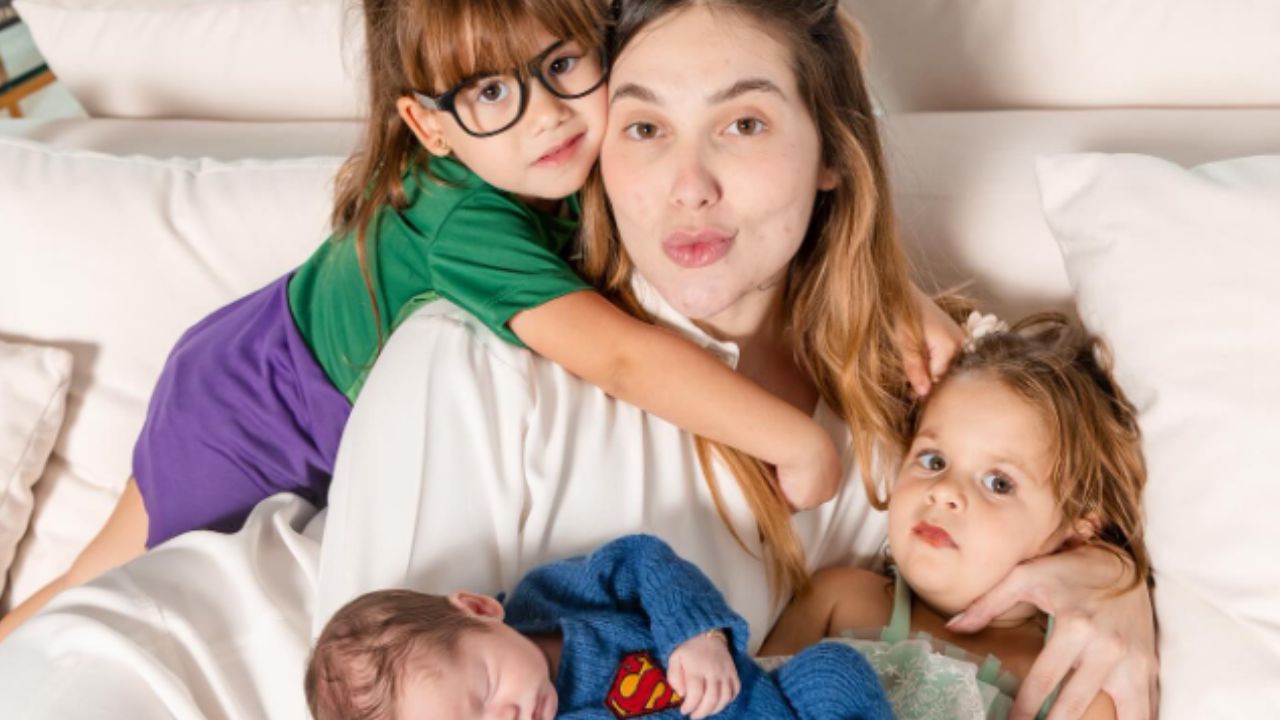 Virginia abre coração e se declara em momento com filhos: “Sonho”