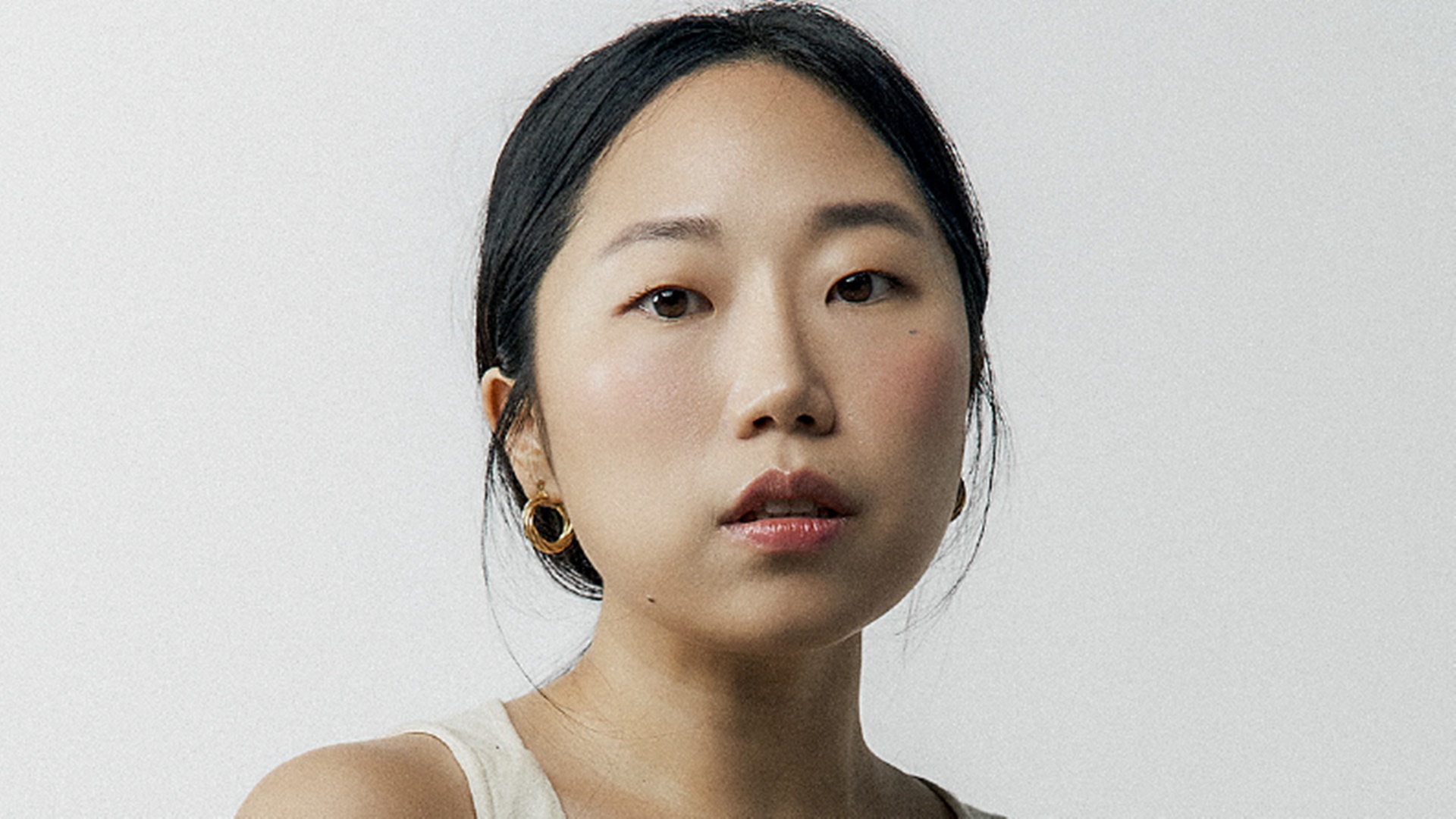 Coreana, Gabi Yoon treinou português assistindo programa do Gugu