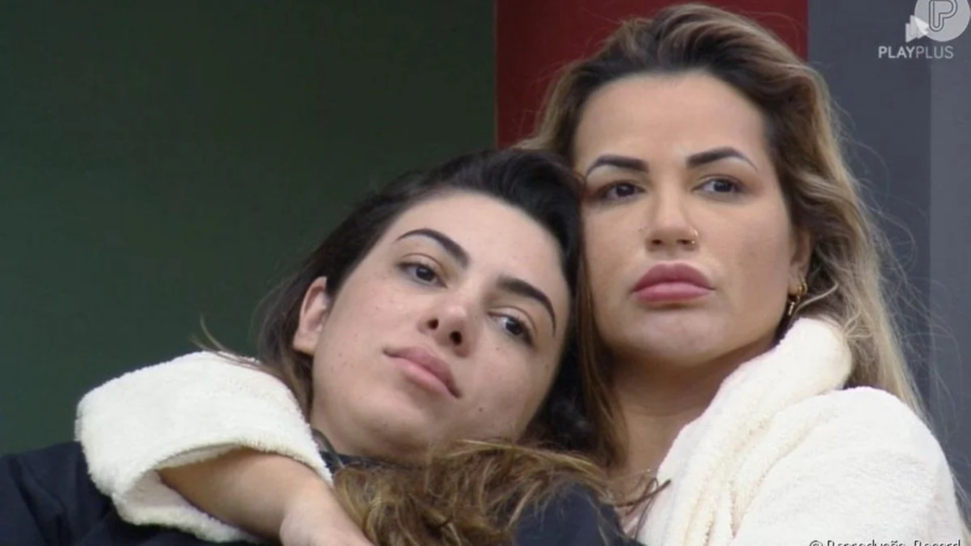 Amiga de Deolane Bezerra, Pétala Barreiros evita atrelar imagem a da presidiária