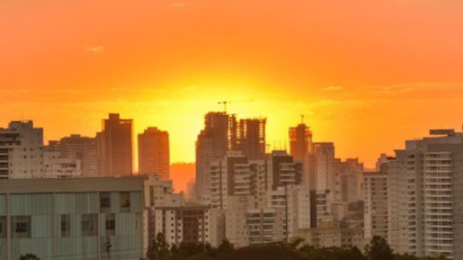 Baixa umidade do ar gera alerta de perigo à saúde nesta segunda