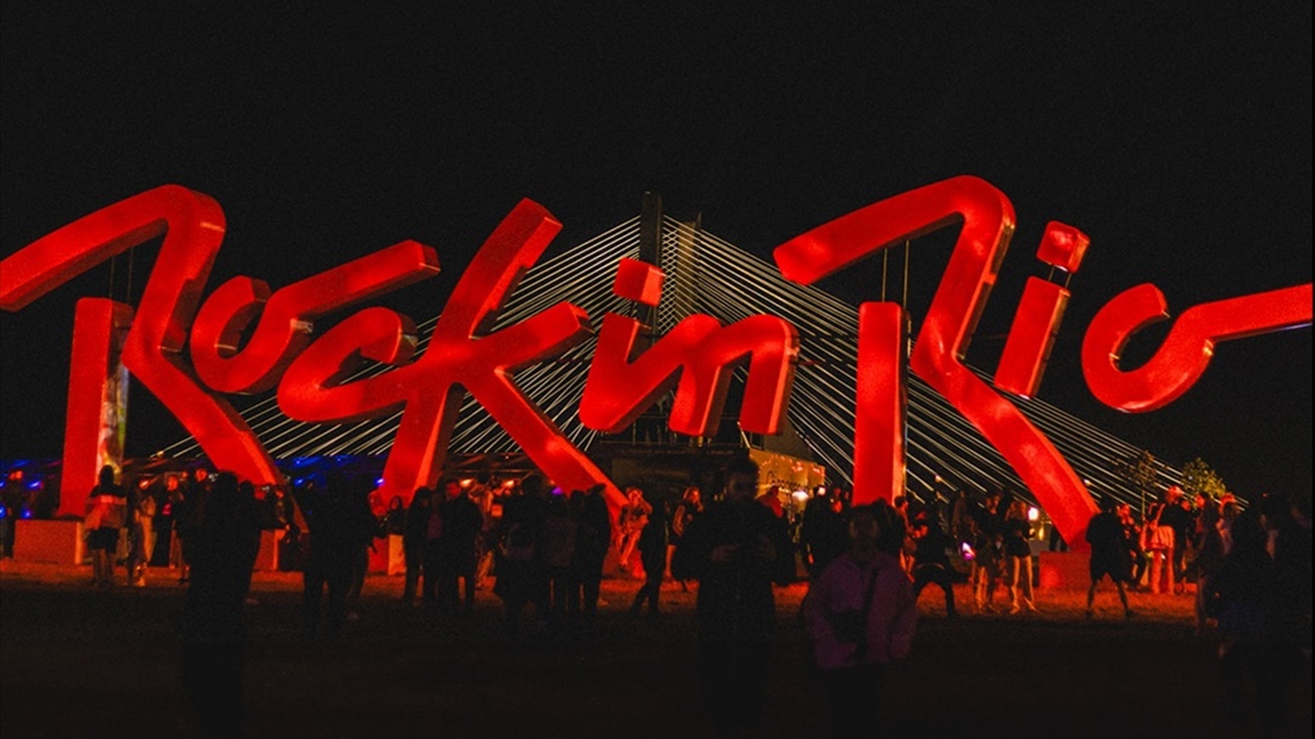 Casamentos, celulares perdidos, meio milhão de litros de chope: os números bizarros do Rock in Rio