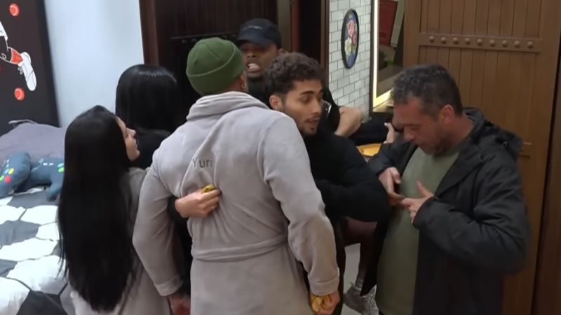 A Fazenda 16: seguranças intervém em briga de Zé Love e Sacha Bali; confira vídeo