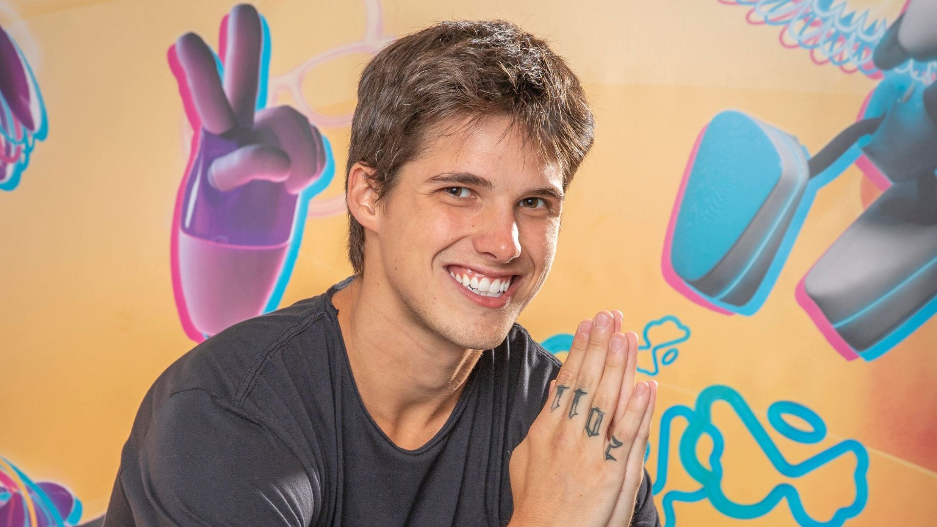 Ex-BBB expõe arrependimento por participar do reality e vida de fama: ‘Bando de safado’