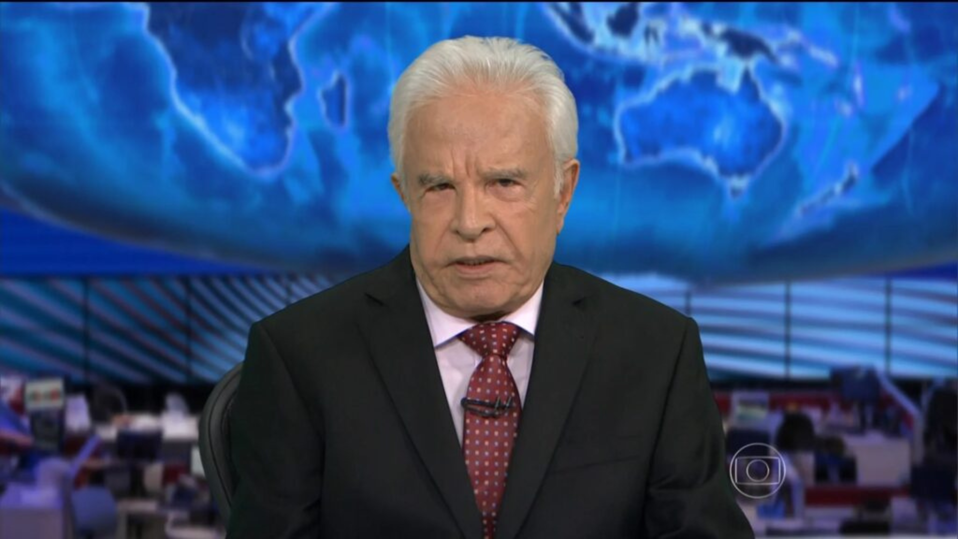 Quando o Cid Moreira se aposentou? Jornalista ancorou Jornal Nacional por quase 3 décadas