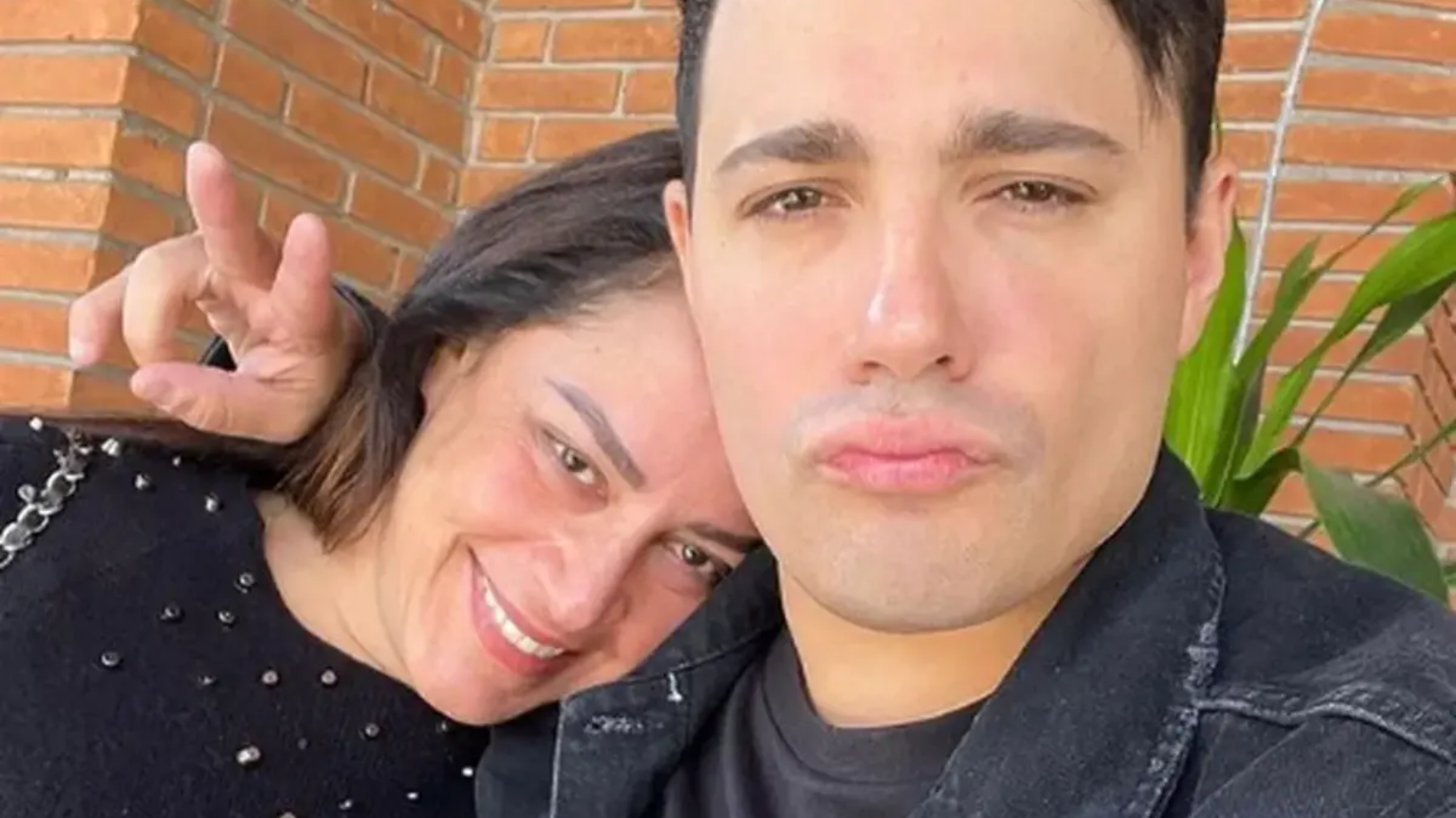 Silvia Abravanel faz viagem com o noivo antes de casamento: ‘Primeira vez’