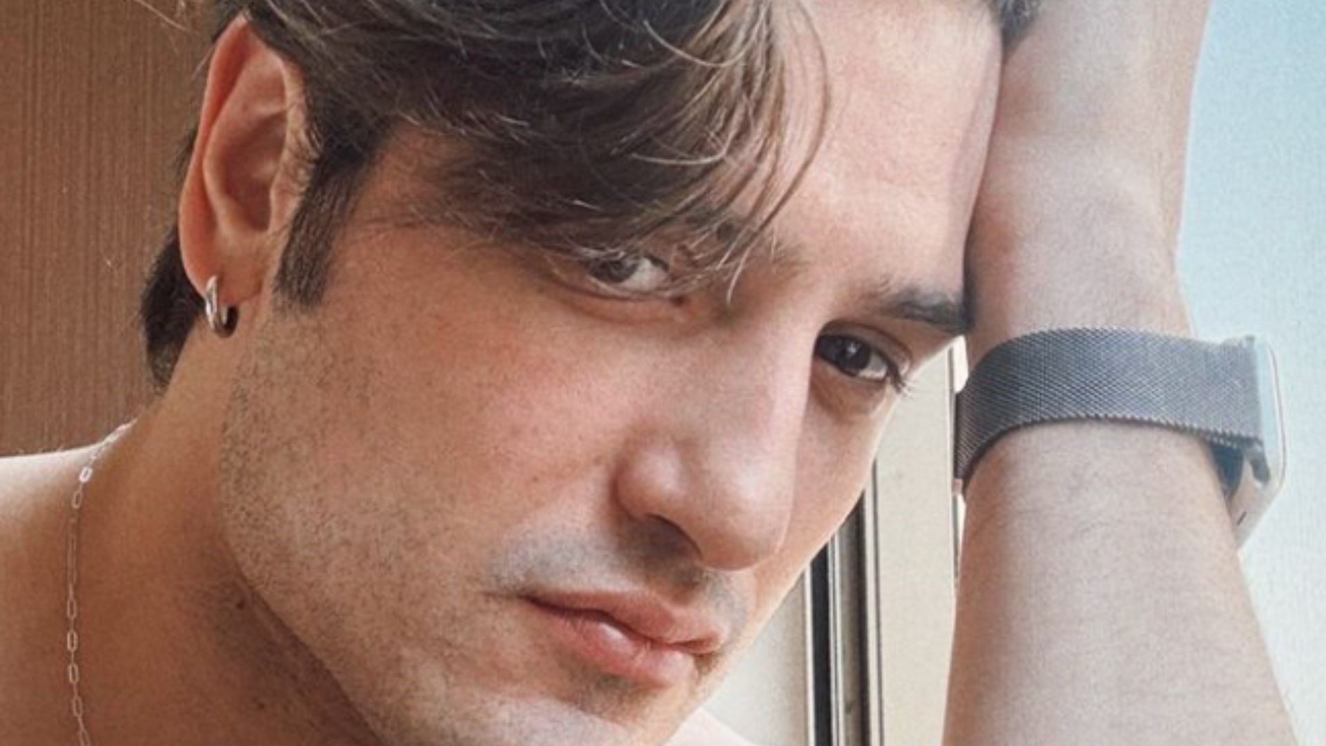 Atriz veterana revela quem é o novo amor de Daniel Rocha: ‘Conhecem muito bem’
