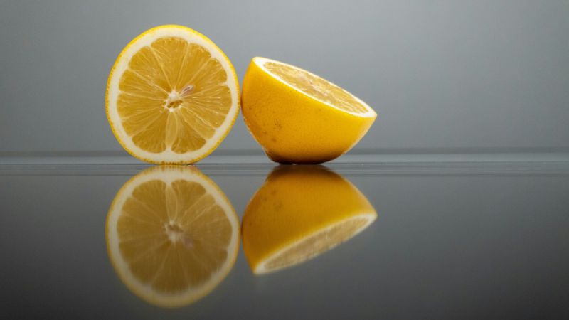 Quais são os benefícios de incluir a vitamina C no seu skincare? Entenda!