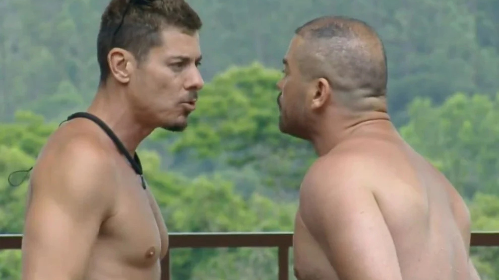 Sacha e Sidney fazem barraco em A Fazenda 16: ‘Falou que tenho problema mental’