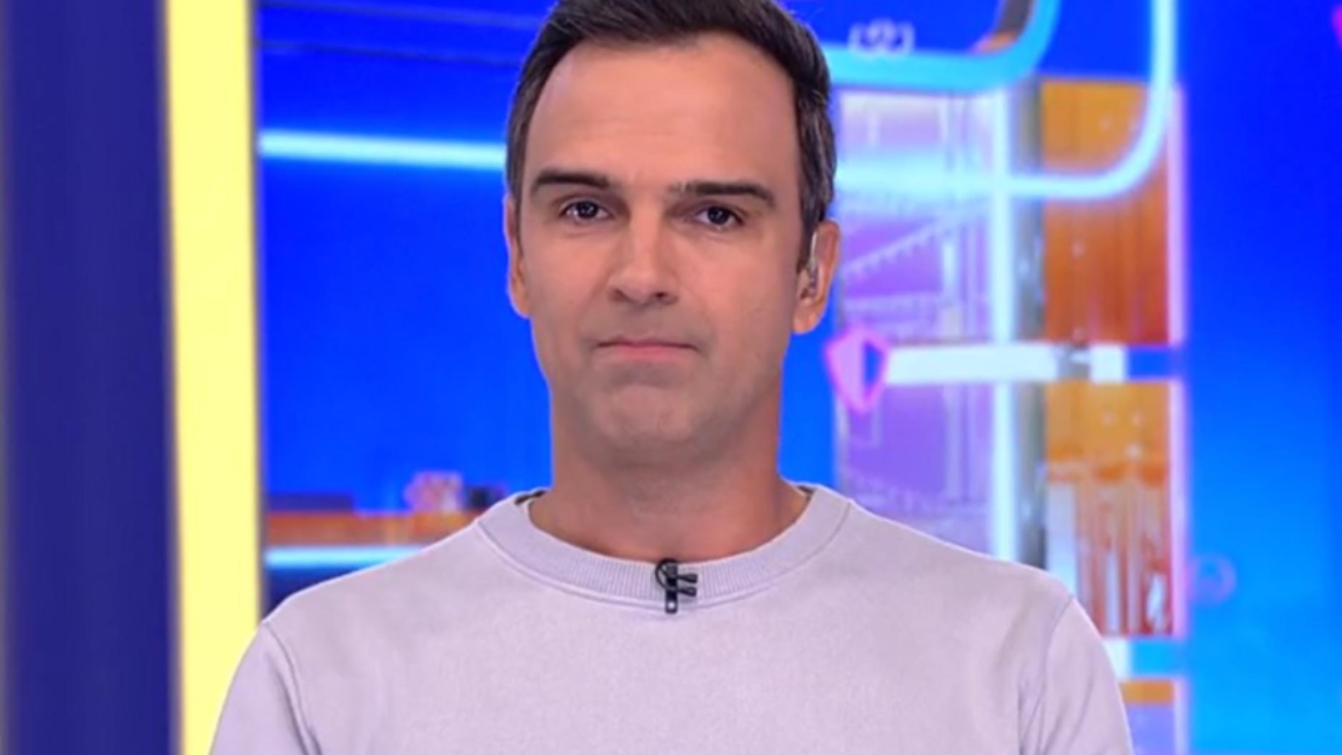 Tadeu Schmidt vai deixar o BBB? Globo se pronuncia sobre suposta substituição