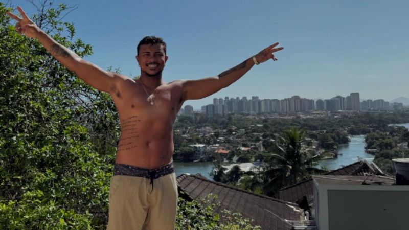 Xamã comemora aniversário e posta foto em sua mansão: ‘Tudo deu certo até aqui’