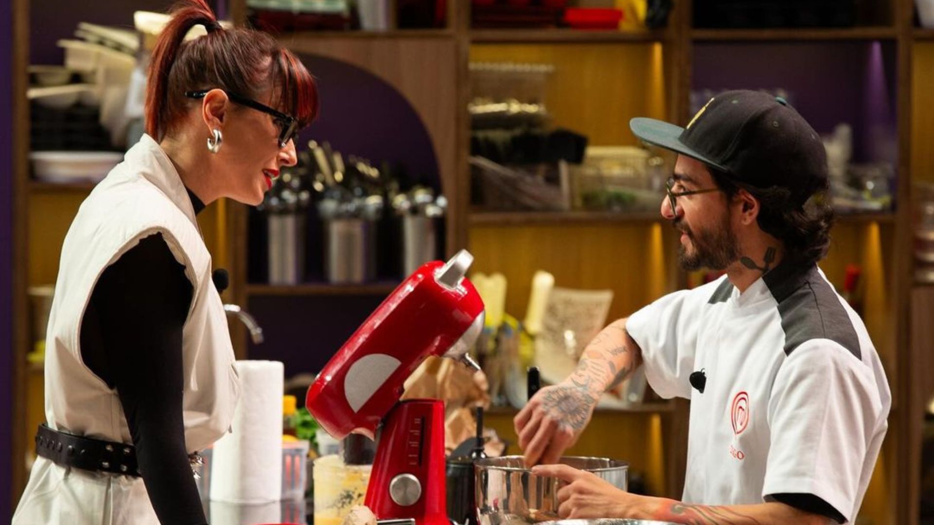 Participante do MasterChef Confeitaria emociona jurada com lembrança: ‘Honra’
