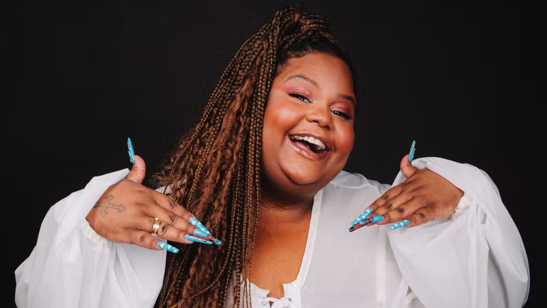 MC Carol reflete sobre passado de pobreza: ‘Vivia no inferno, era copada e garrafada’