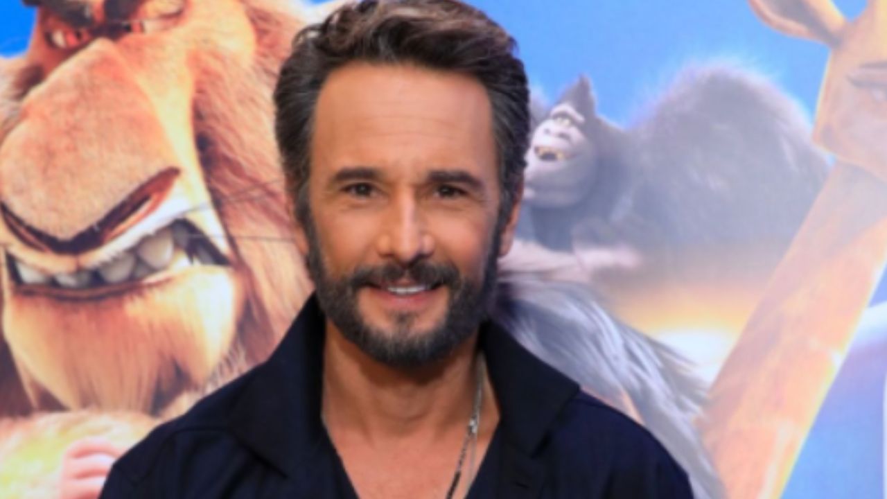 Rodrigo Santoro fala sobre novo trabalho representando Vinicius de Moraes: ‘Presente’
