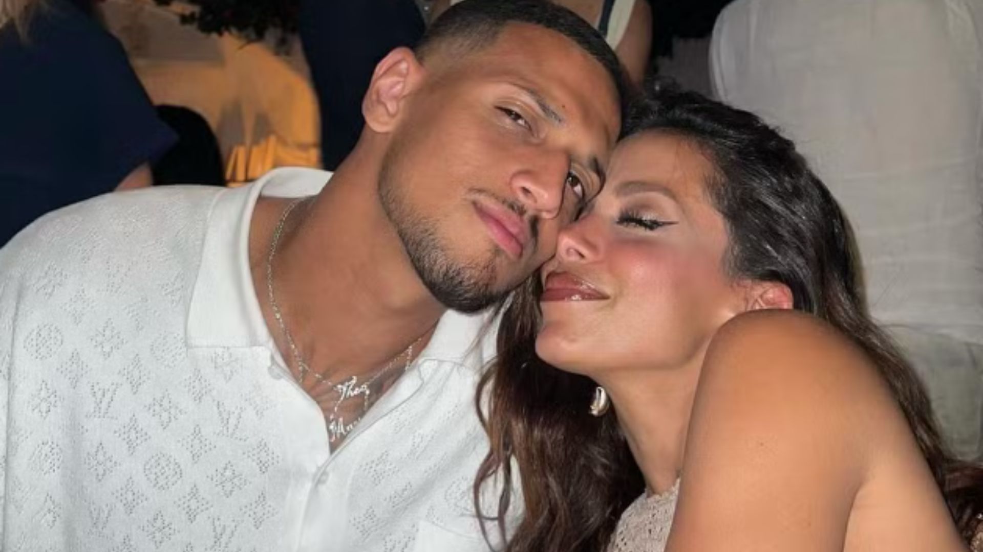 Por um fio? ‘Diferenças’ no namoro de Anitta e Vinicius Souza vem à tona; saiba