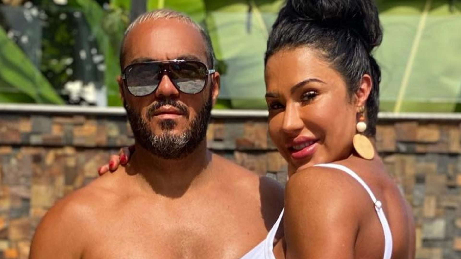 Gracyanne Barbosa diz que foi ‘enganada’ por Belo em compra de mansão