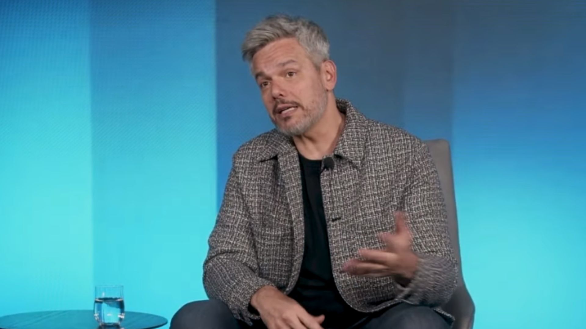 Otaviano Costa revela transformação após trabalho em reality: ‘Saí de outro jeito’