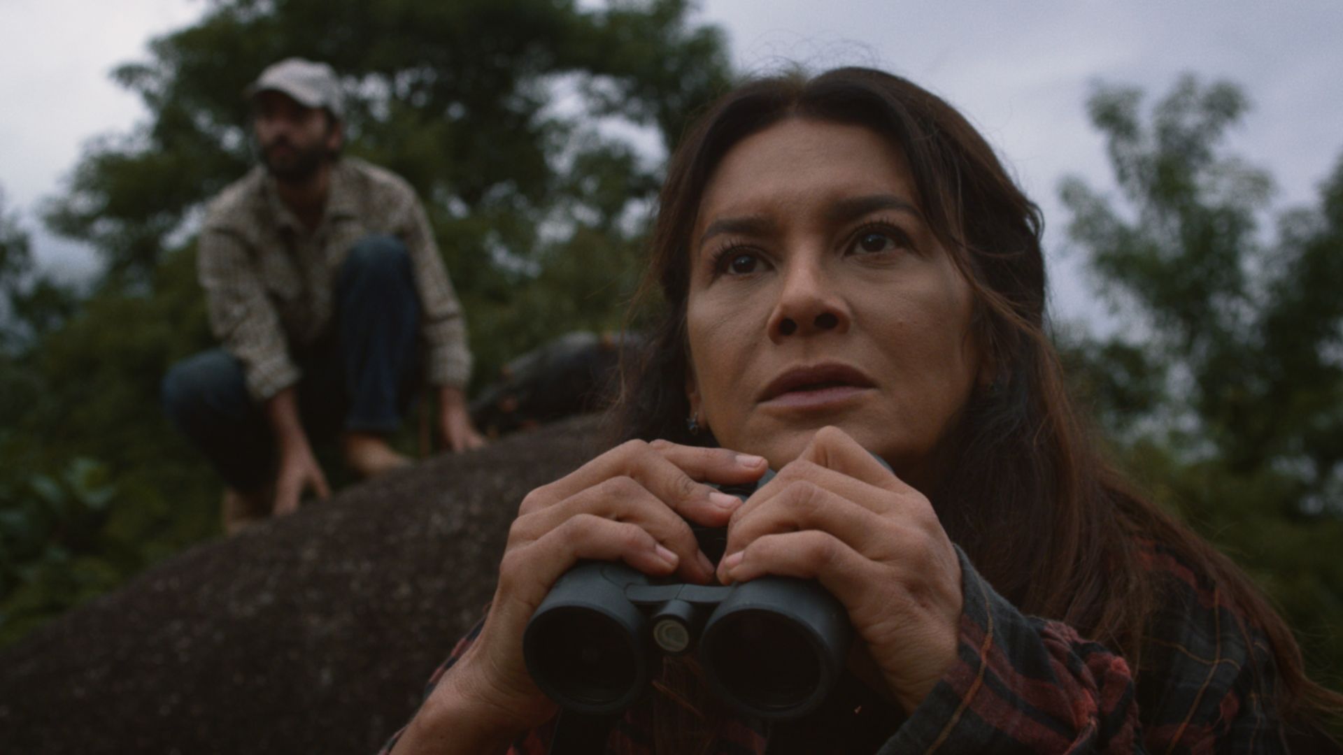 Pasárgada, filme dirigido e estrelado por Dira Paes, será lançado no Globoplay