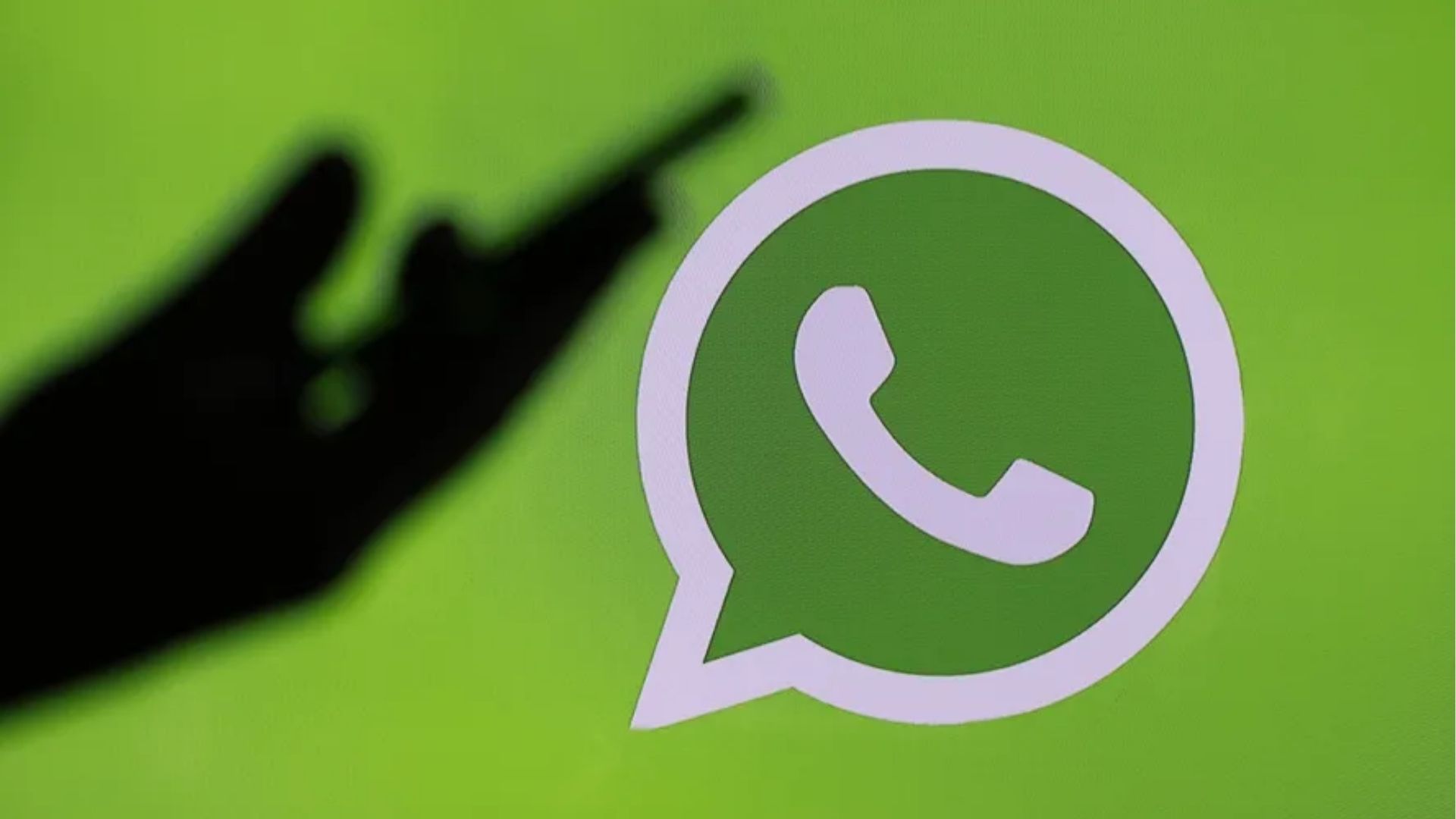 Whatsapp, Instagram e Facebook fora do ar: instabilidade vira motivo de piada nas redes
