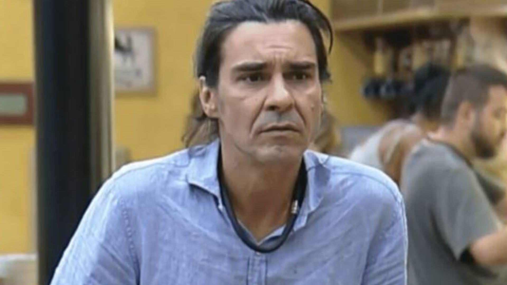 Motivo do afastamento de André Gonçalves dos amigos de ‘A Fazenda’ é revelado