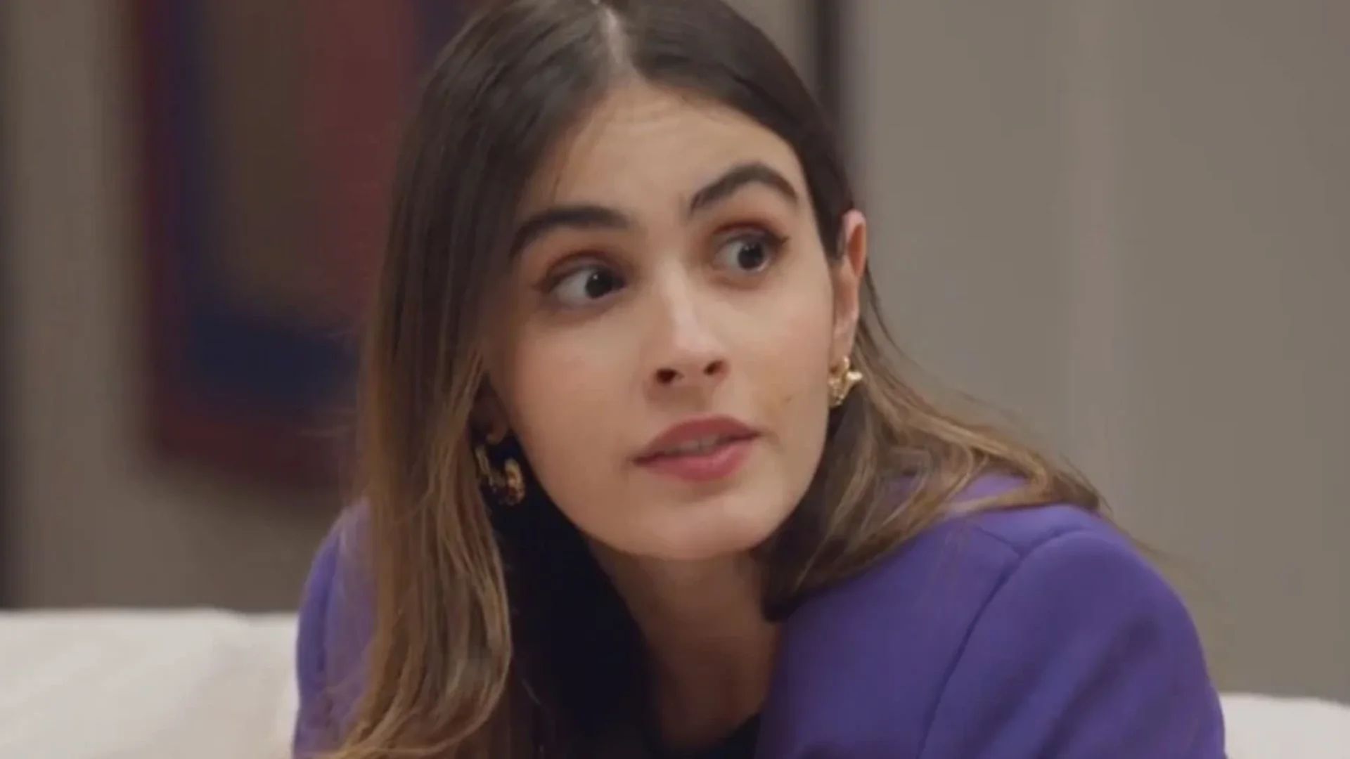 Elas por Elas: Cris engana Giovanni e adianta partida de Ísis