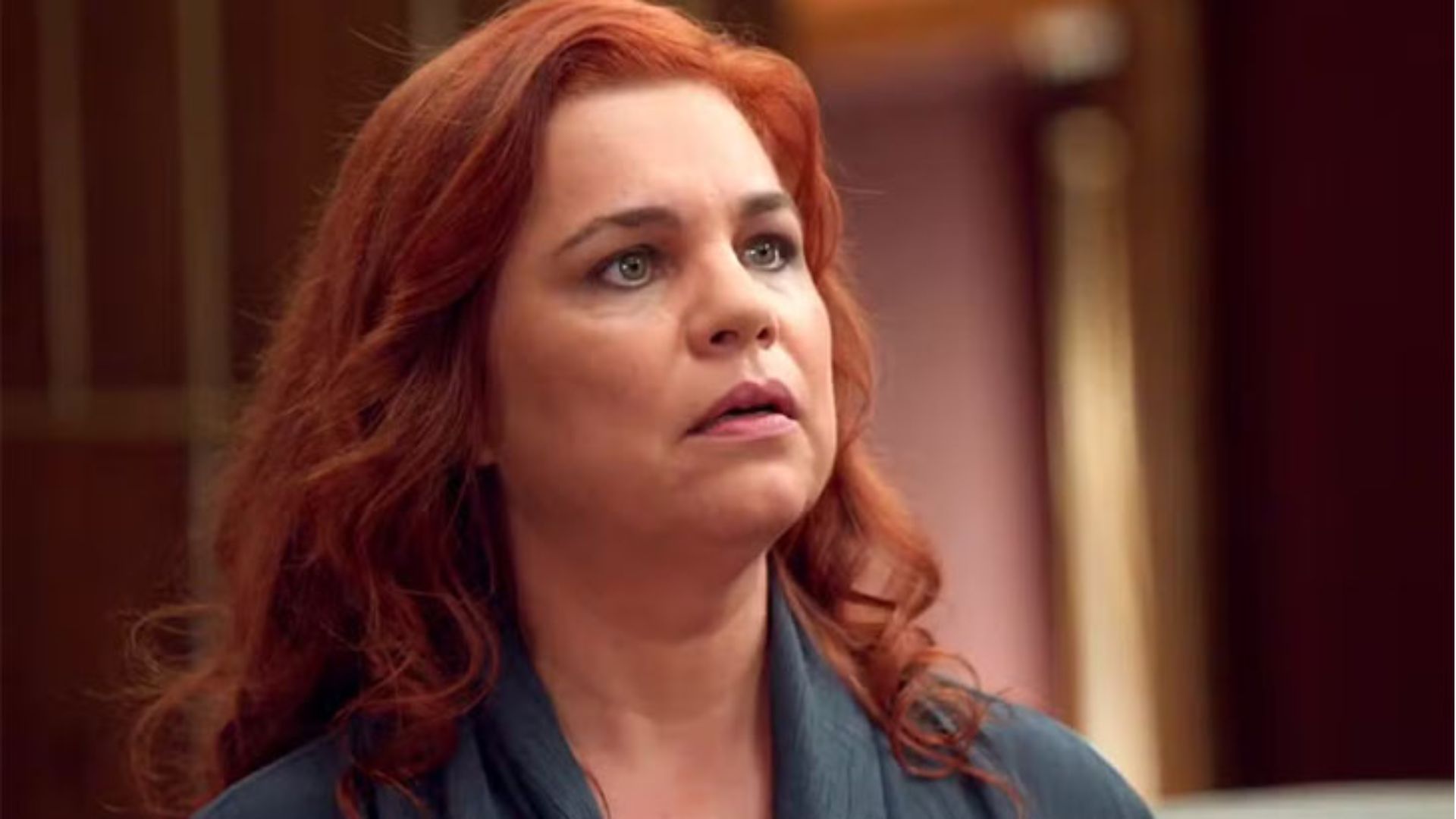 Elas por Elas: Helena descobre trama de Cris e se revolta
