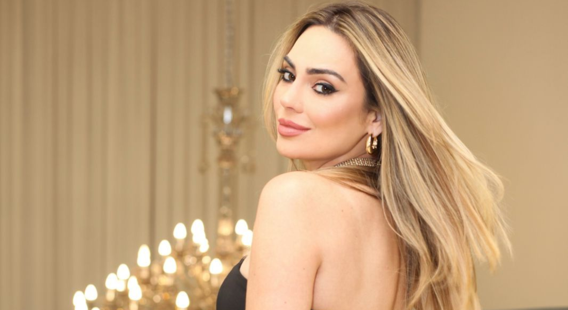 Rachel Sheherazade abre o jogo sobre luta na profissão e amizade com André