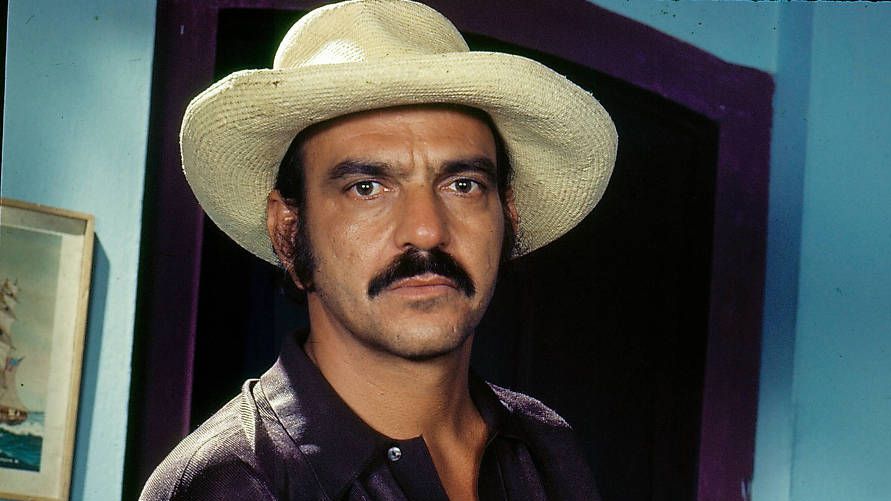Com trama política, Globo estreou primeira novela a cores há 52 anos
