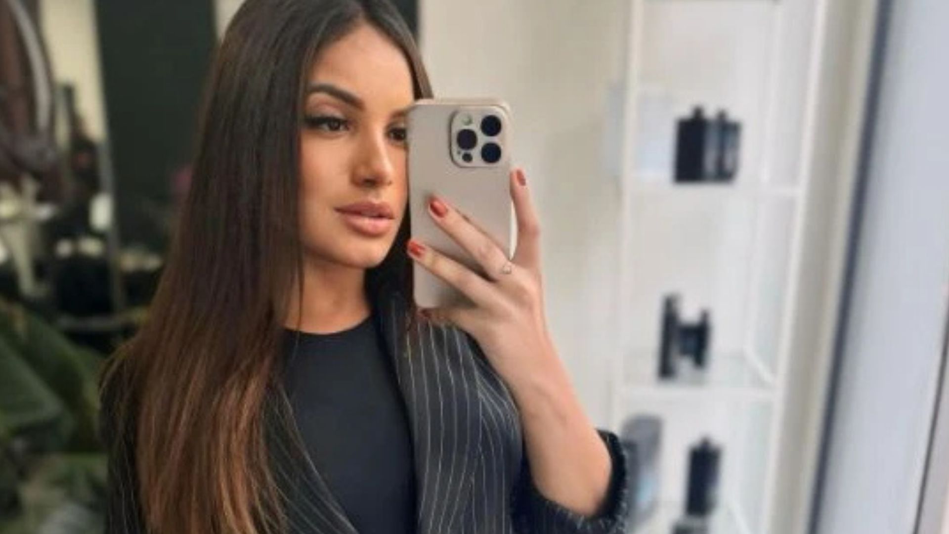 Brasileira morre ao cair de prédio na Holanda e relato de namorado causa suspeita