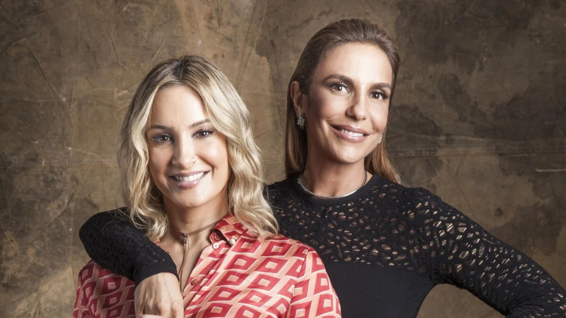 Ivete Sangalo ou Claudia Leitte: Você está do lado de quem? Vote