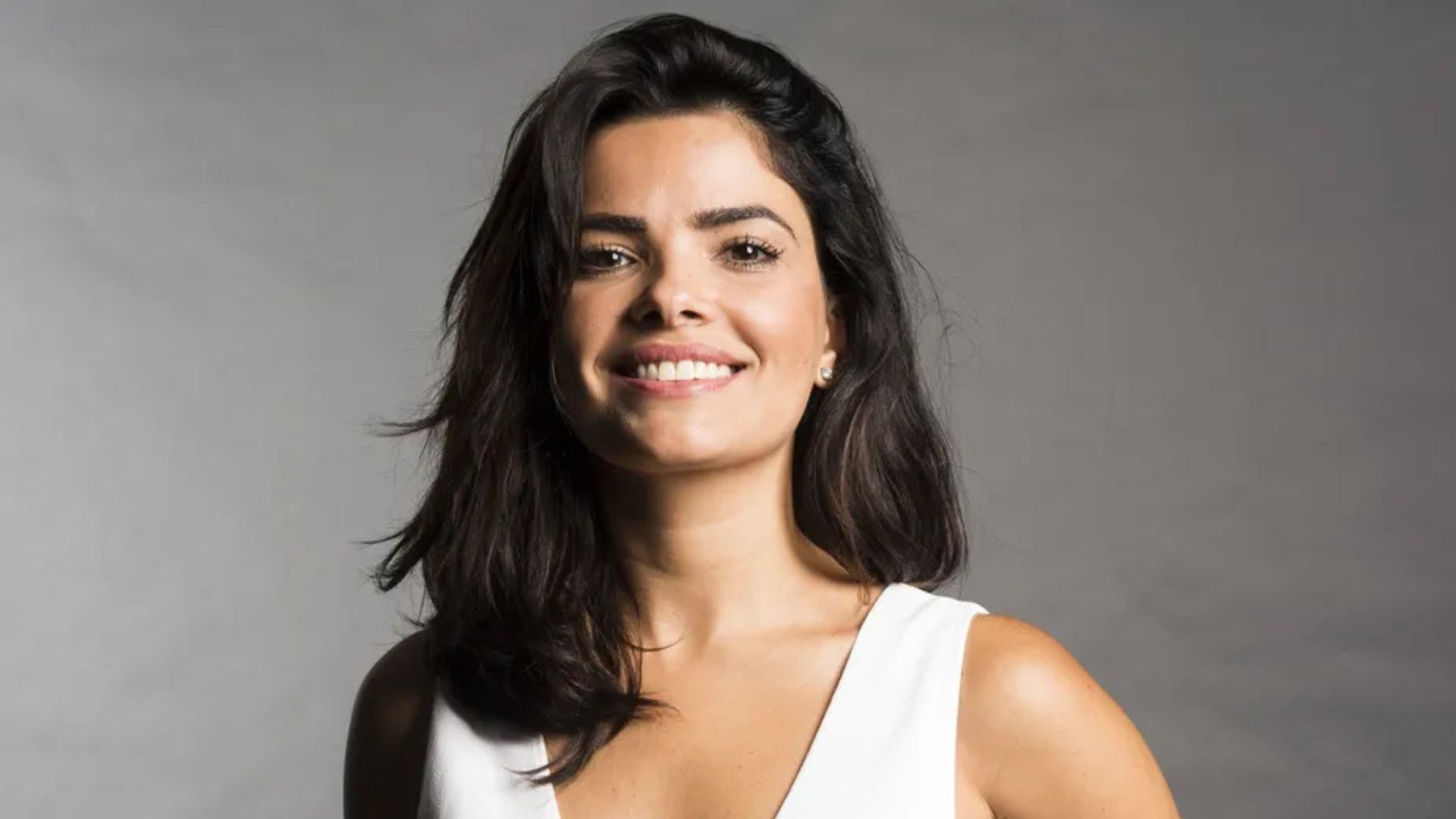 Em Beleza Fatal, personagem de Vanessa Giácomo é assassinada na cadeia; saiba por que