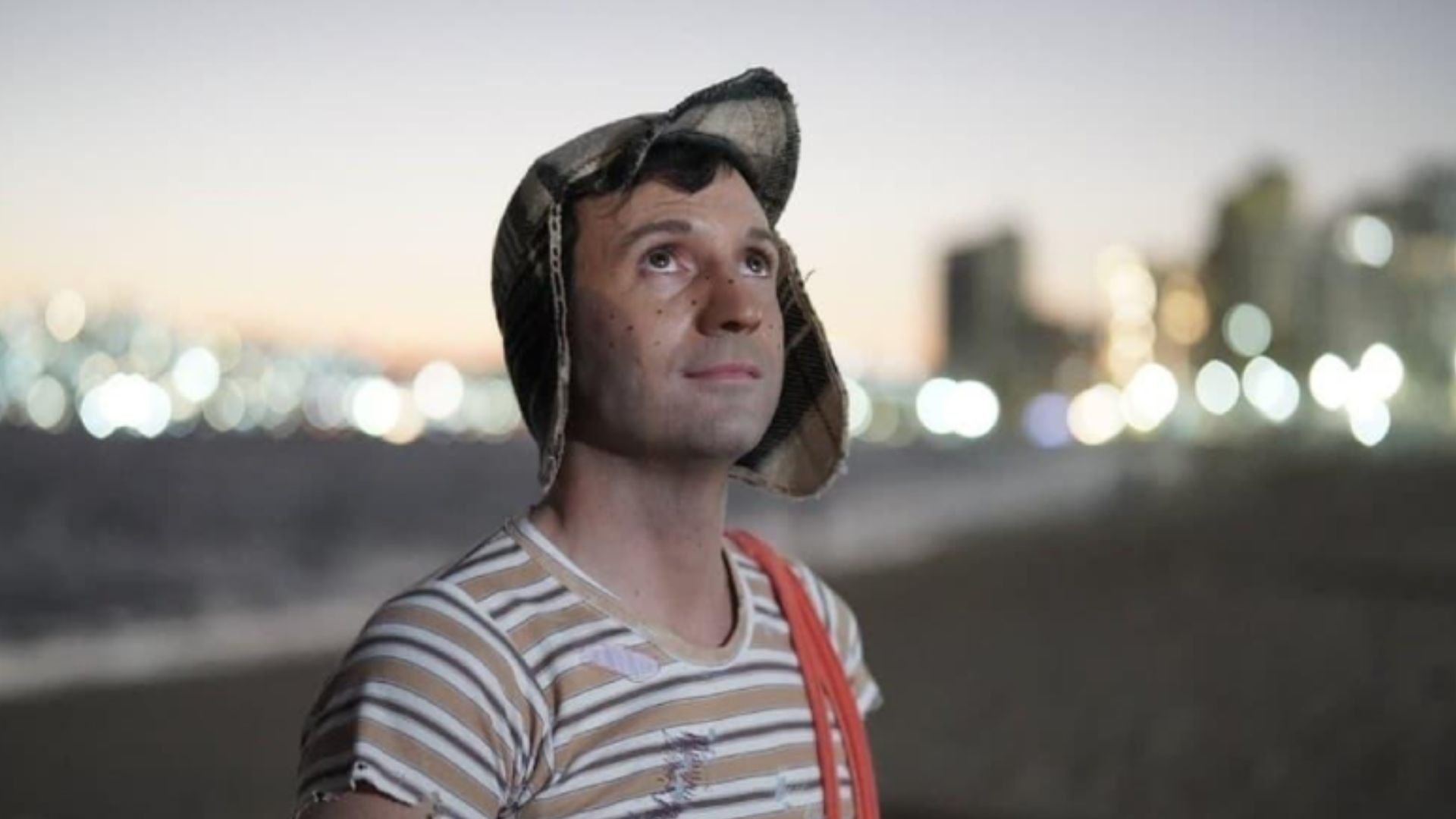 Chespirito: Sin Querer Queriendo, série sobre Roberto Gómez Bolaños, ganha teaser