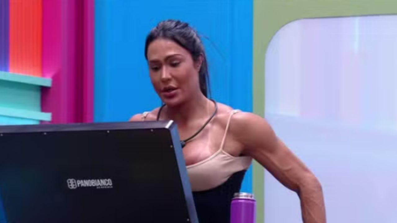 BBB 25: Gracyanne Barbosa solta o verbo e alfineta Maike: ‘Maria vai com a outras’